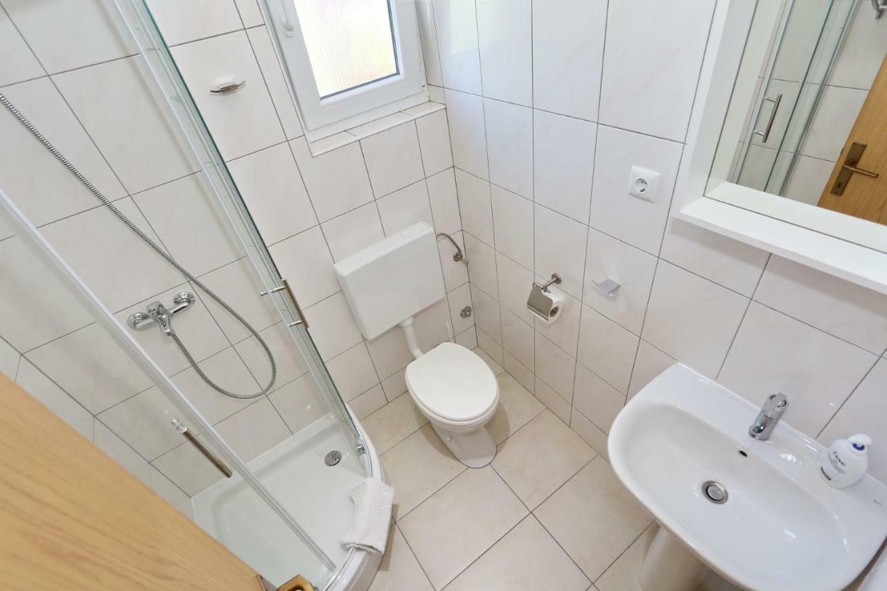 Natali Apartament *